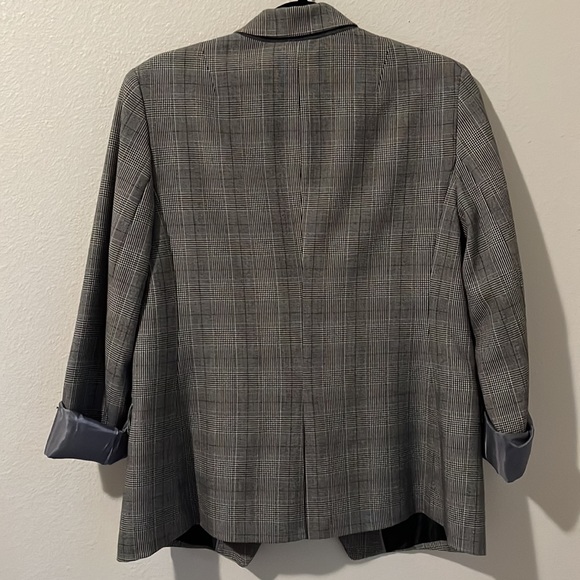 Classic jacket by Banana Republic - Picture 2 of 8